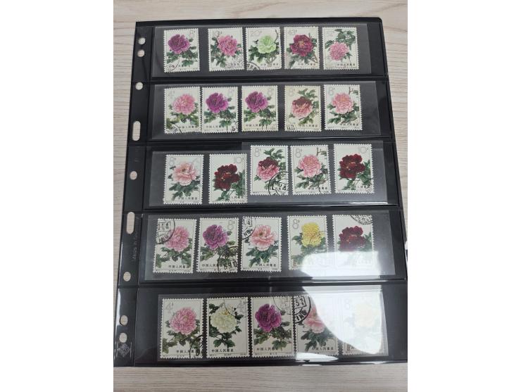 including a set in blocks of 4 plus many sinle stamps. Large quantity. Please view.